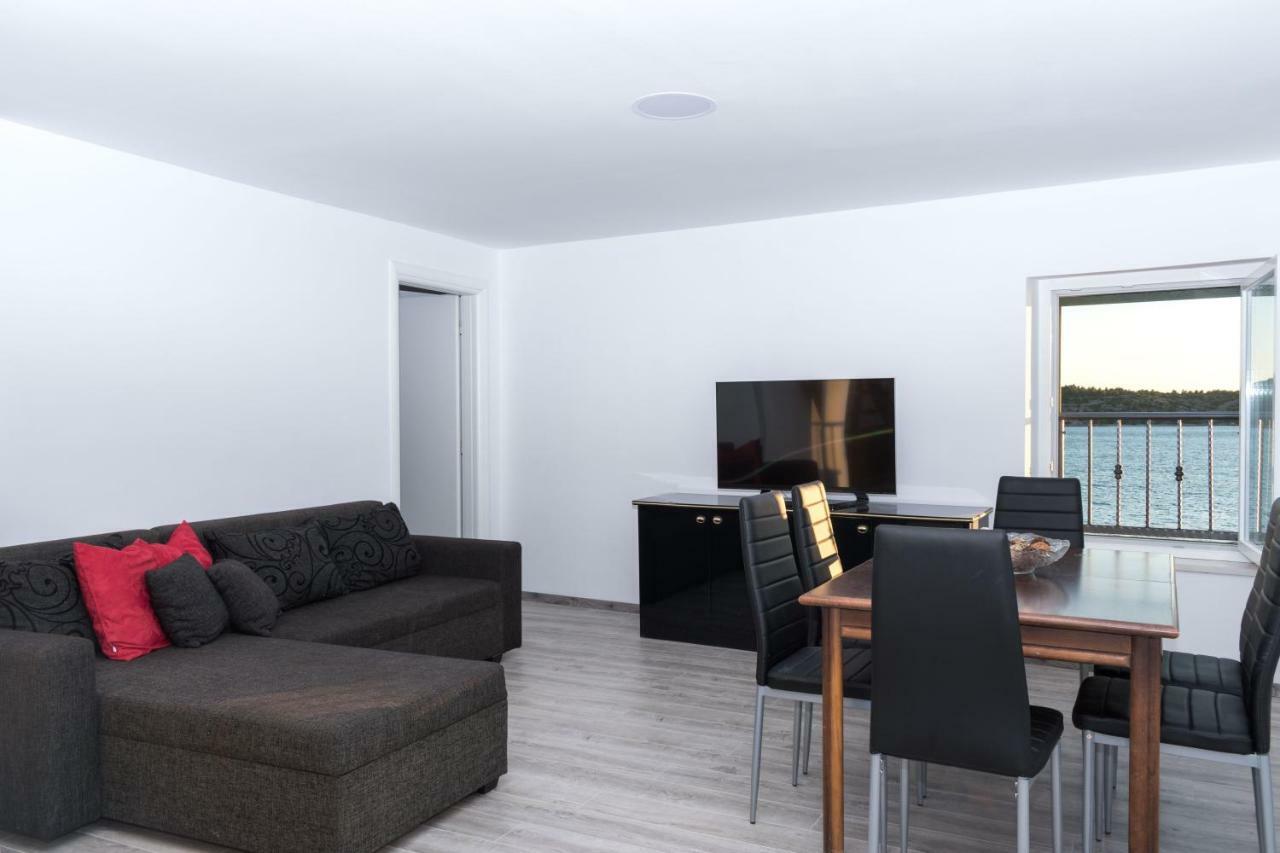 Bounty Apartments Šibenik Exteriör bild